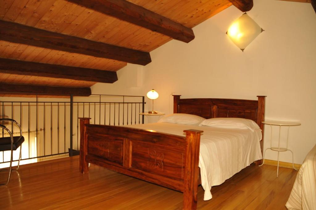 Caterina Residence Faenza Szoba fotó
